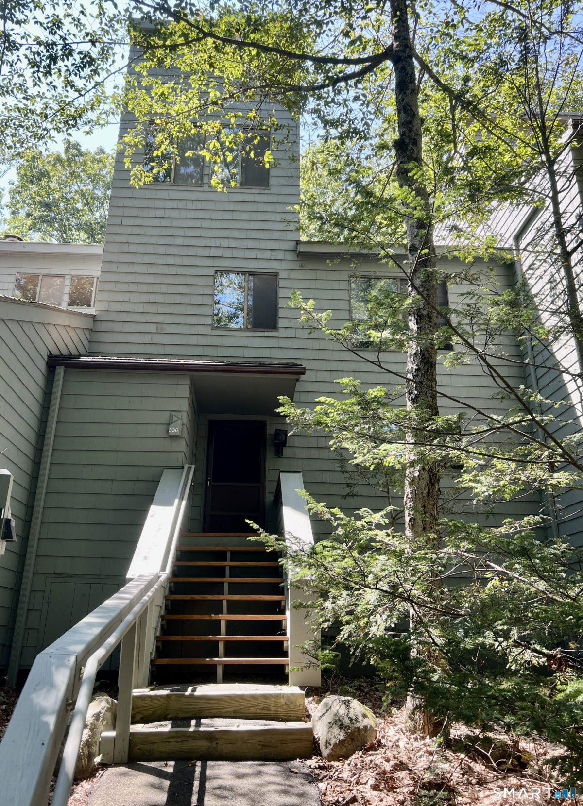 330 Ledge Drive, Torrington, CT