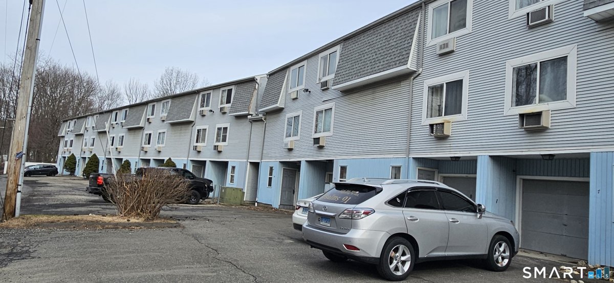 168 Mulloy Road #APT 10, Waterbury, CT
