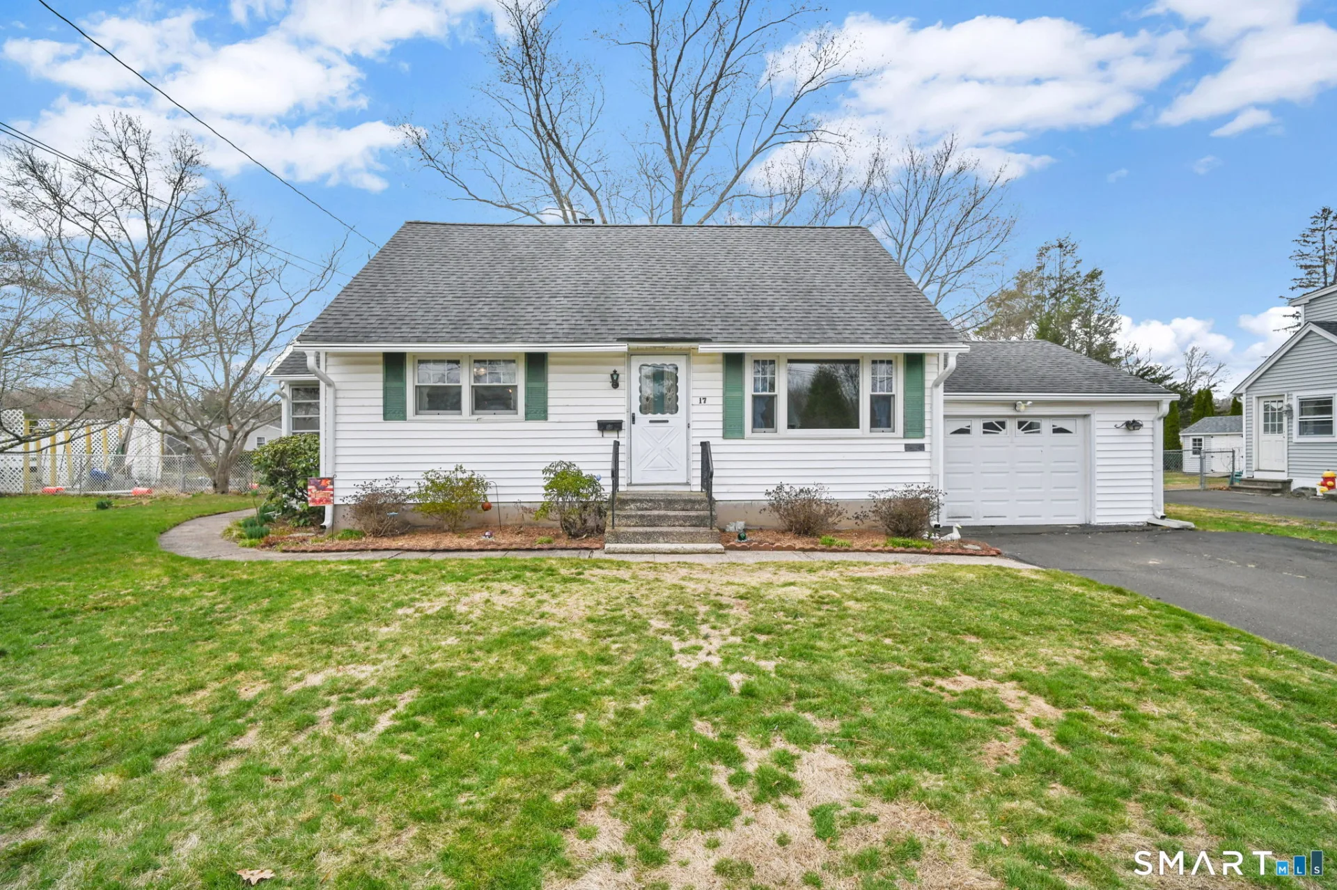 17 Kingsland Avenue, Wallingford, CT