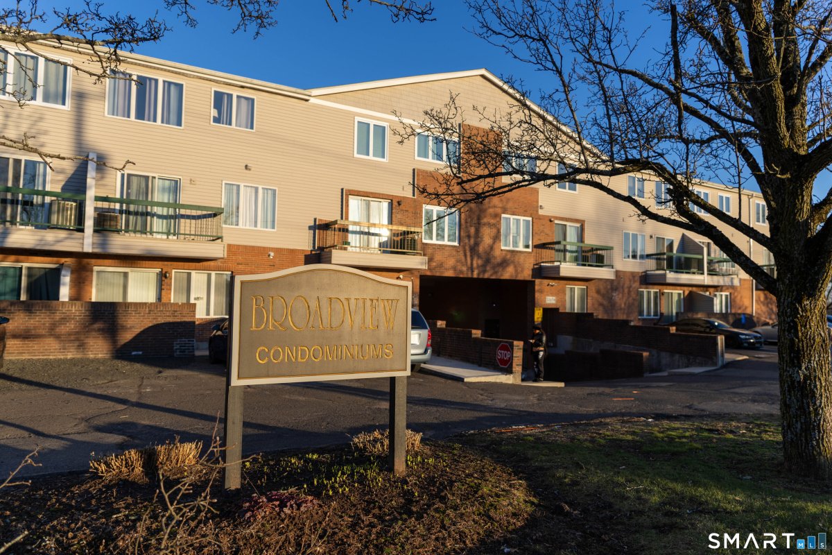 219 South Broad Street #APT S102, Meriden, CT