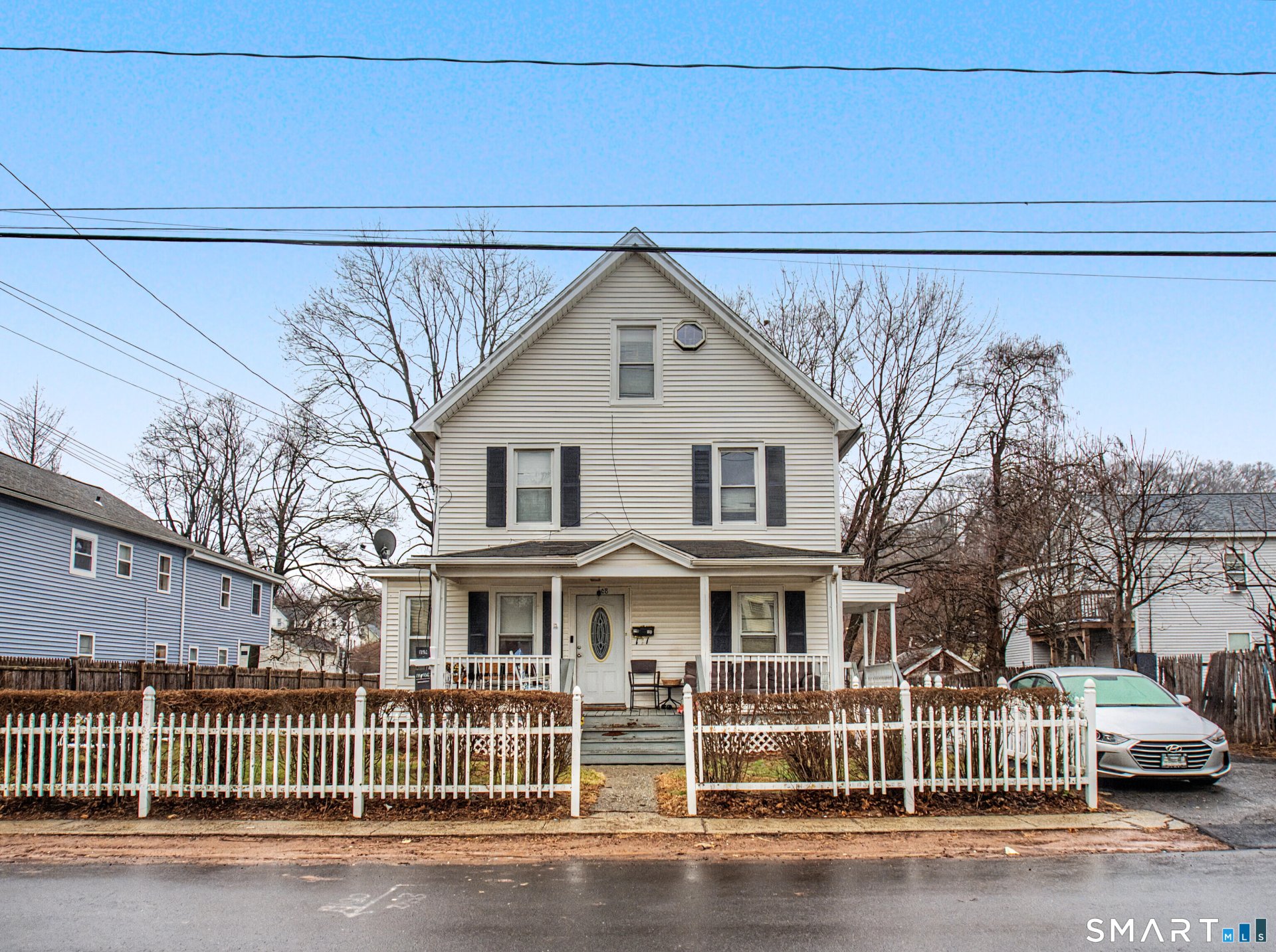 68 Rowan Street, Danbury, CT