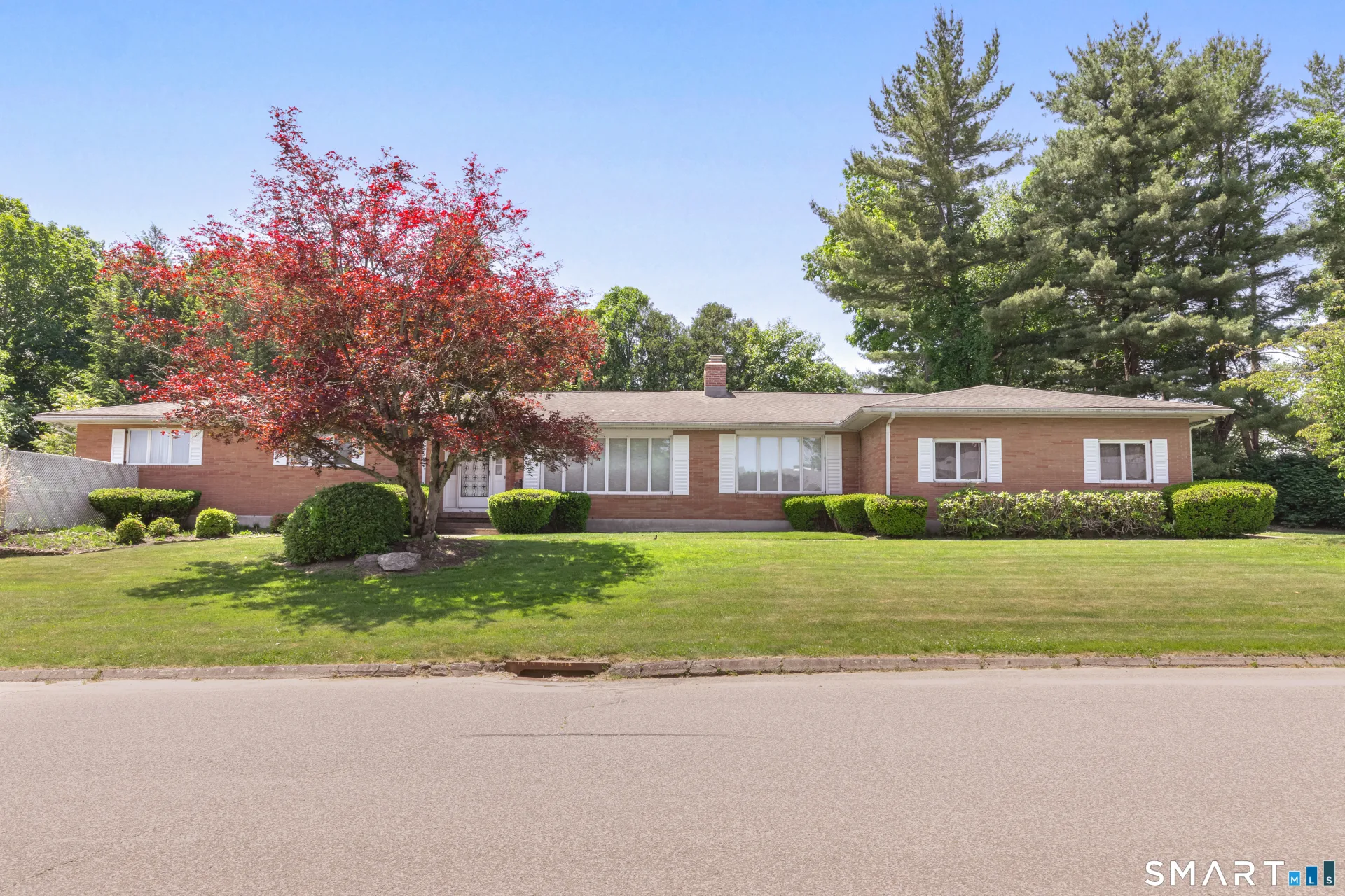 319 Maybrook Road, Waterbury, CT