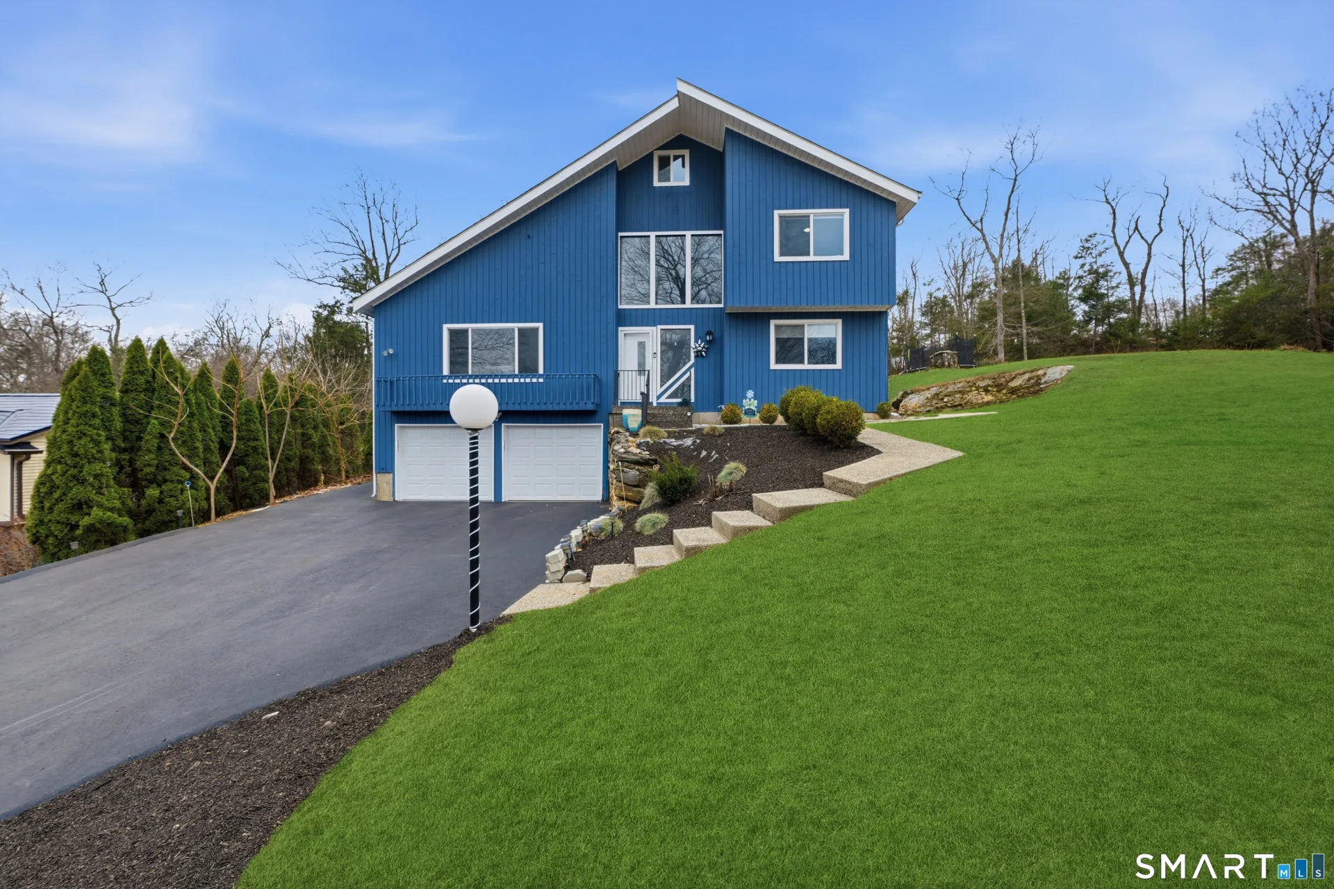 16 Raquel Drive, Danbury, CT