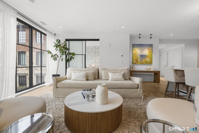 41 Richmondville Avenue #Duplex 1, Westport, CT