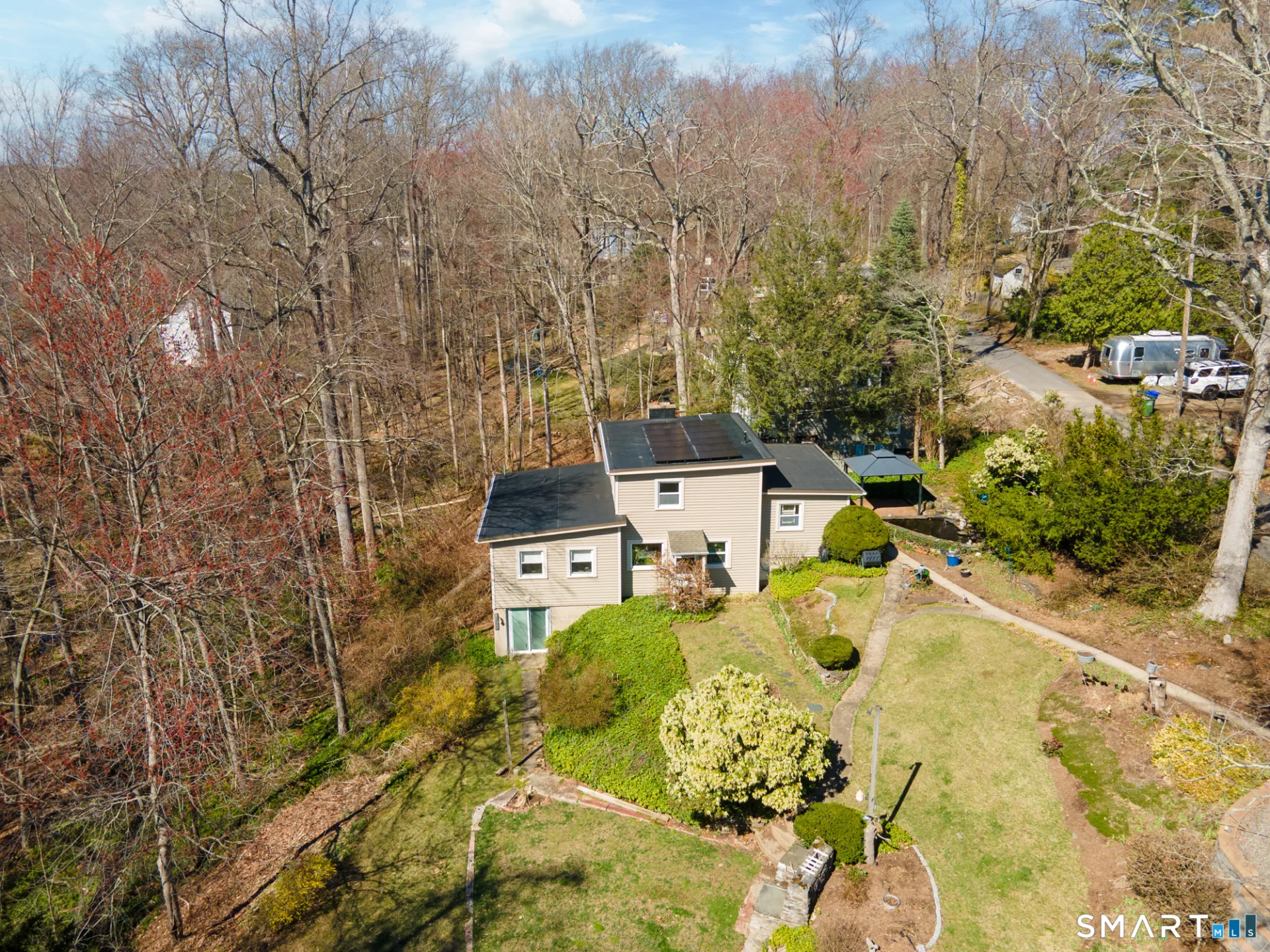 10 Mountain Trail, East Hampton, CT