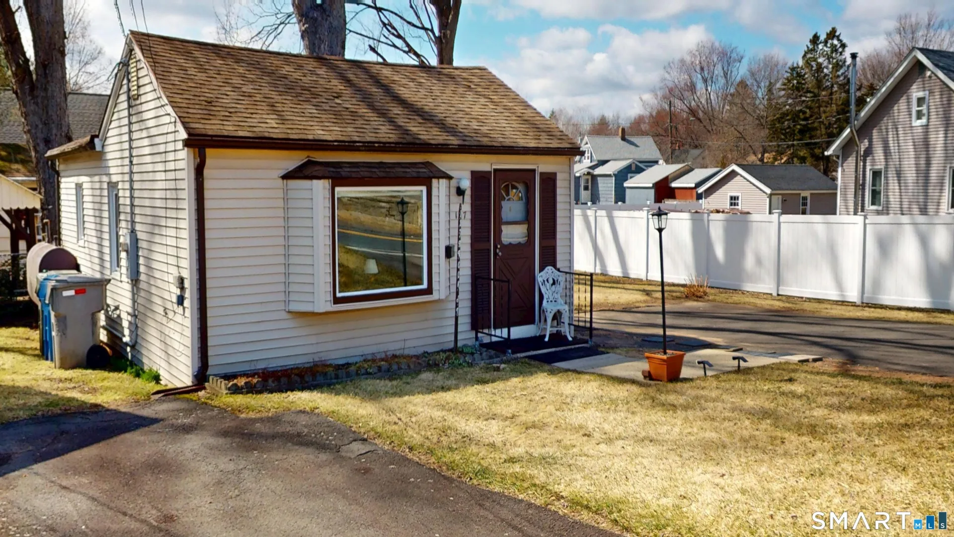 137 Brook Street, Bristol, CT