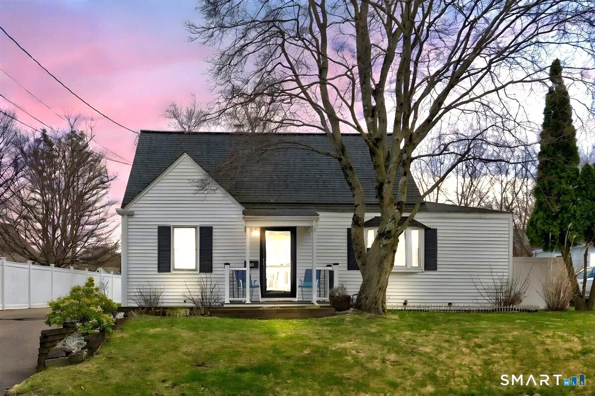 20 Nassau Circle, East Hartford, CT