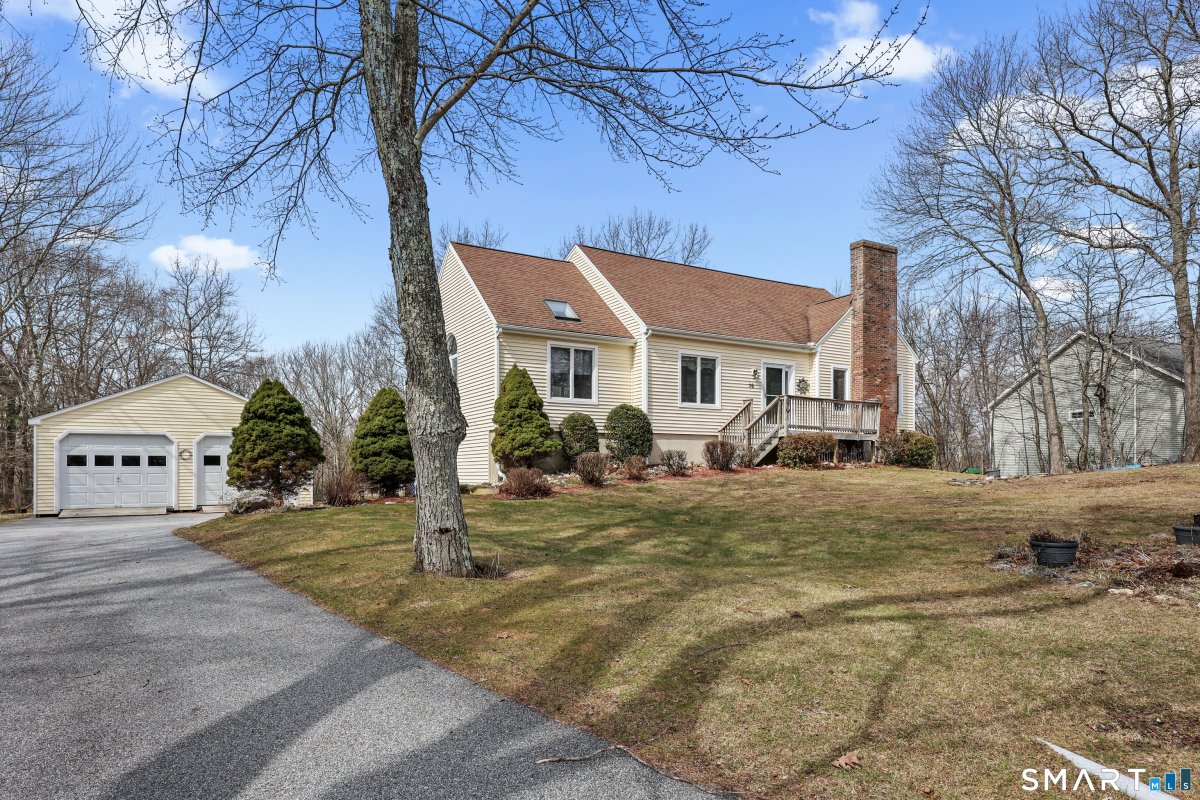 76 Shafer Road, New Hartford, CT