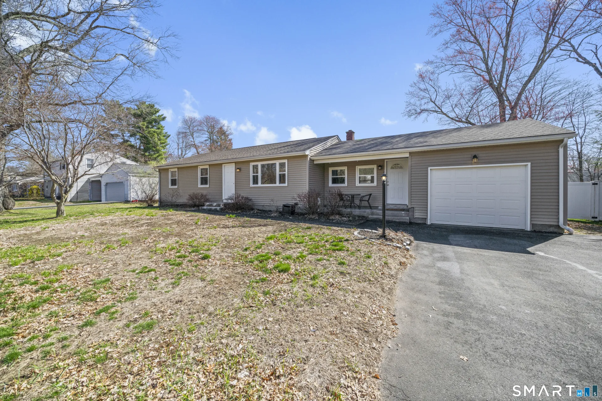 89 Steele Road, Enfield, CT