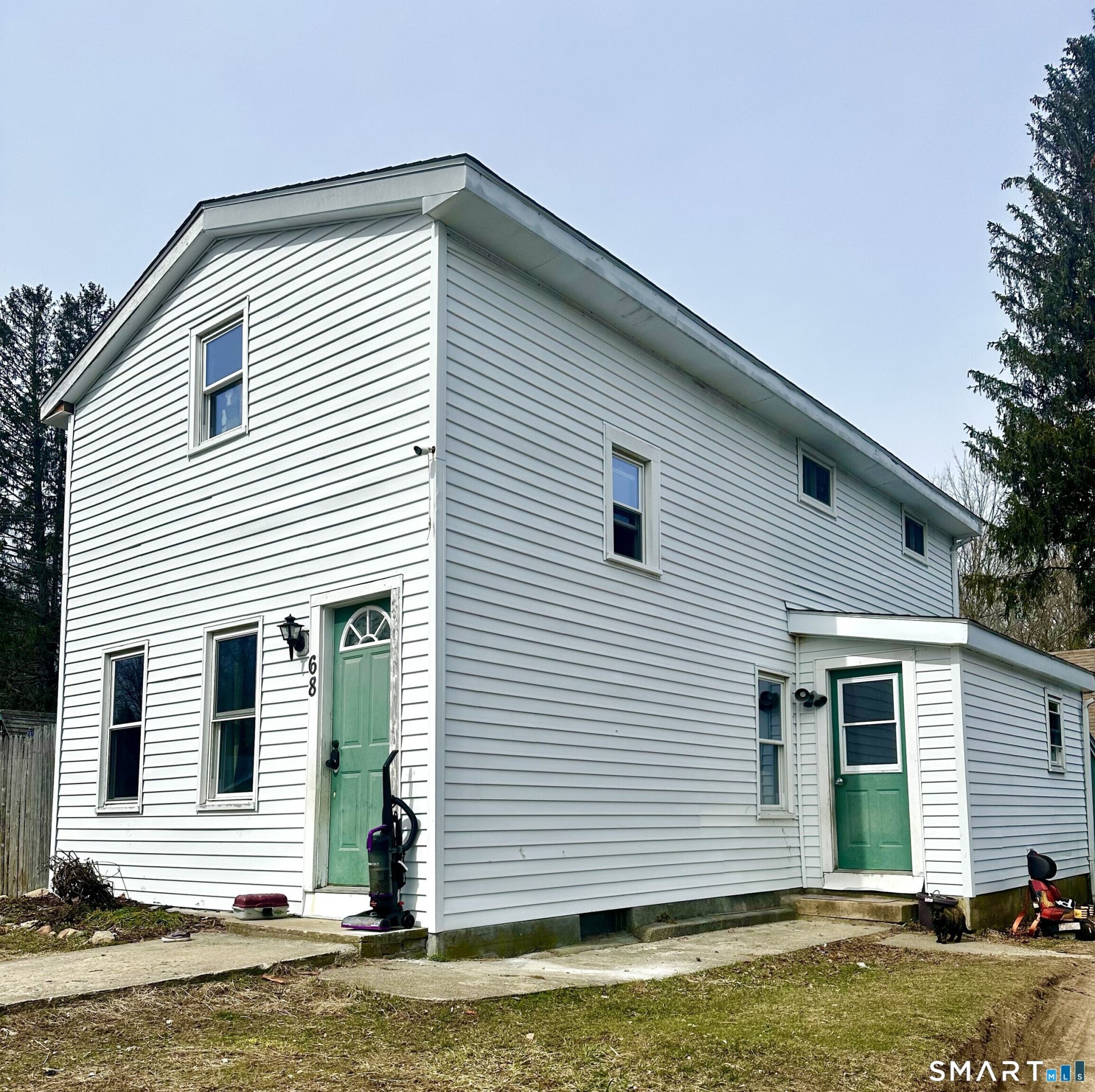 68 Lillibridge Avenue, Voluntown, CT