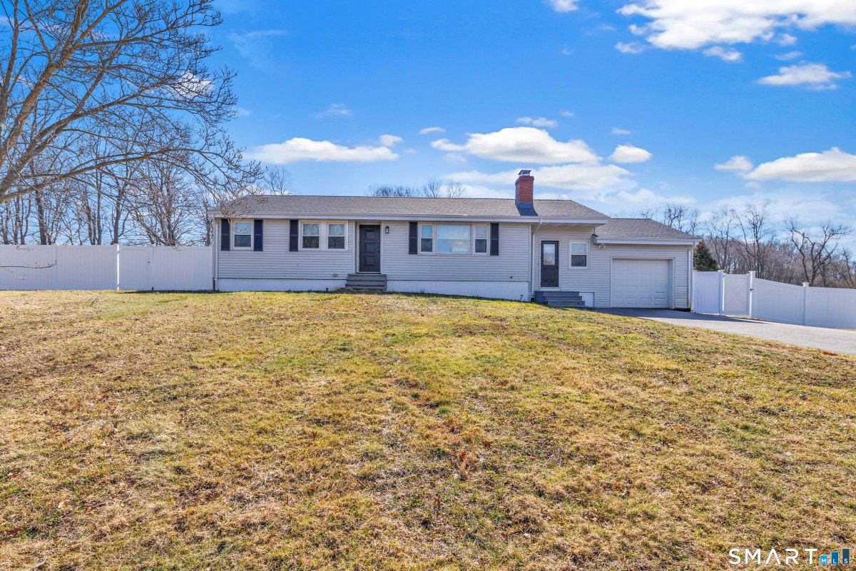 337 Thompson Street, East Haven, CT