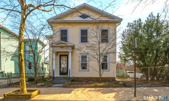 258 Saint John Street