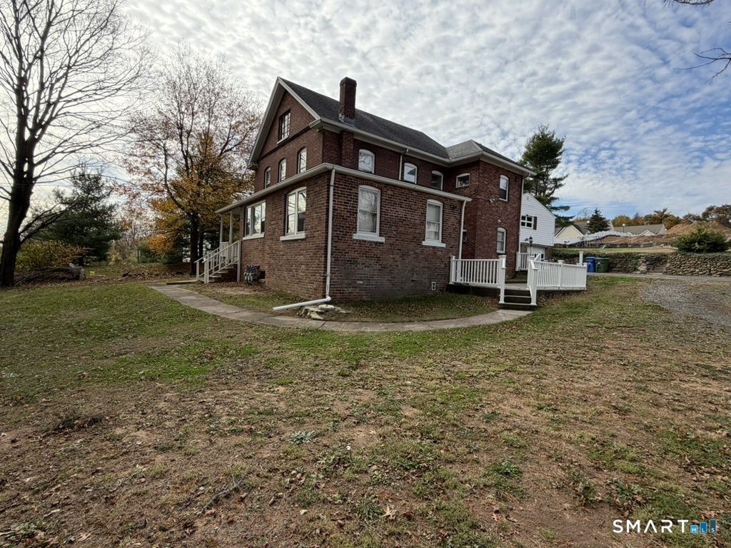 2964 State Street, Hamden, CT