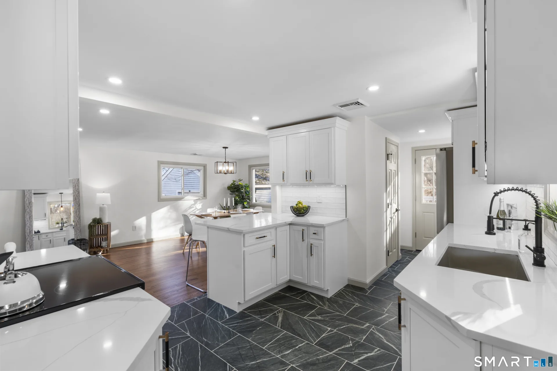 143 Sawyer Road, Fairfield, CT