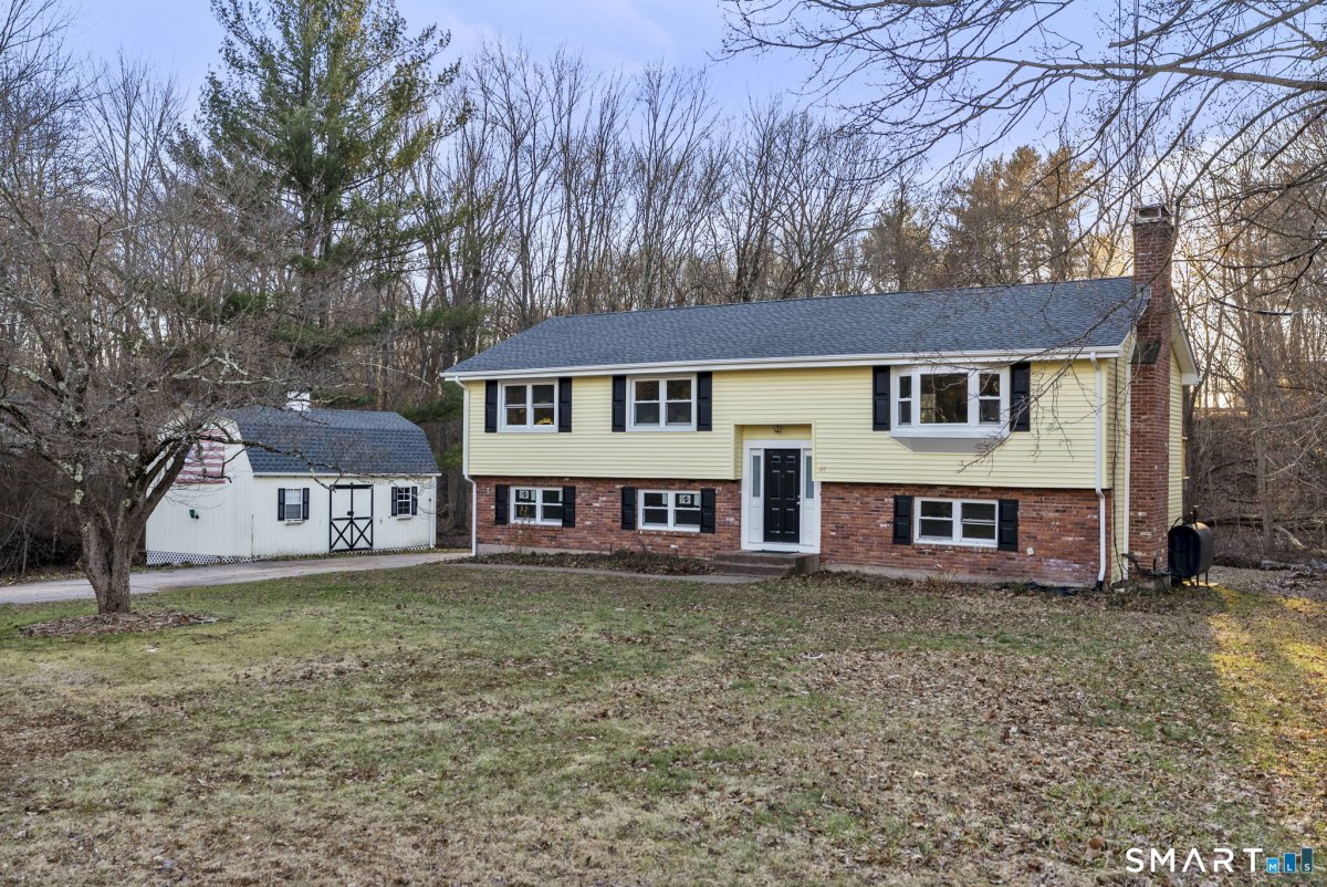 417 Buttonball Lane, Glastonbury, CT