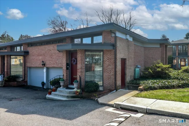 160 Fairfield Woods Road #20