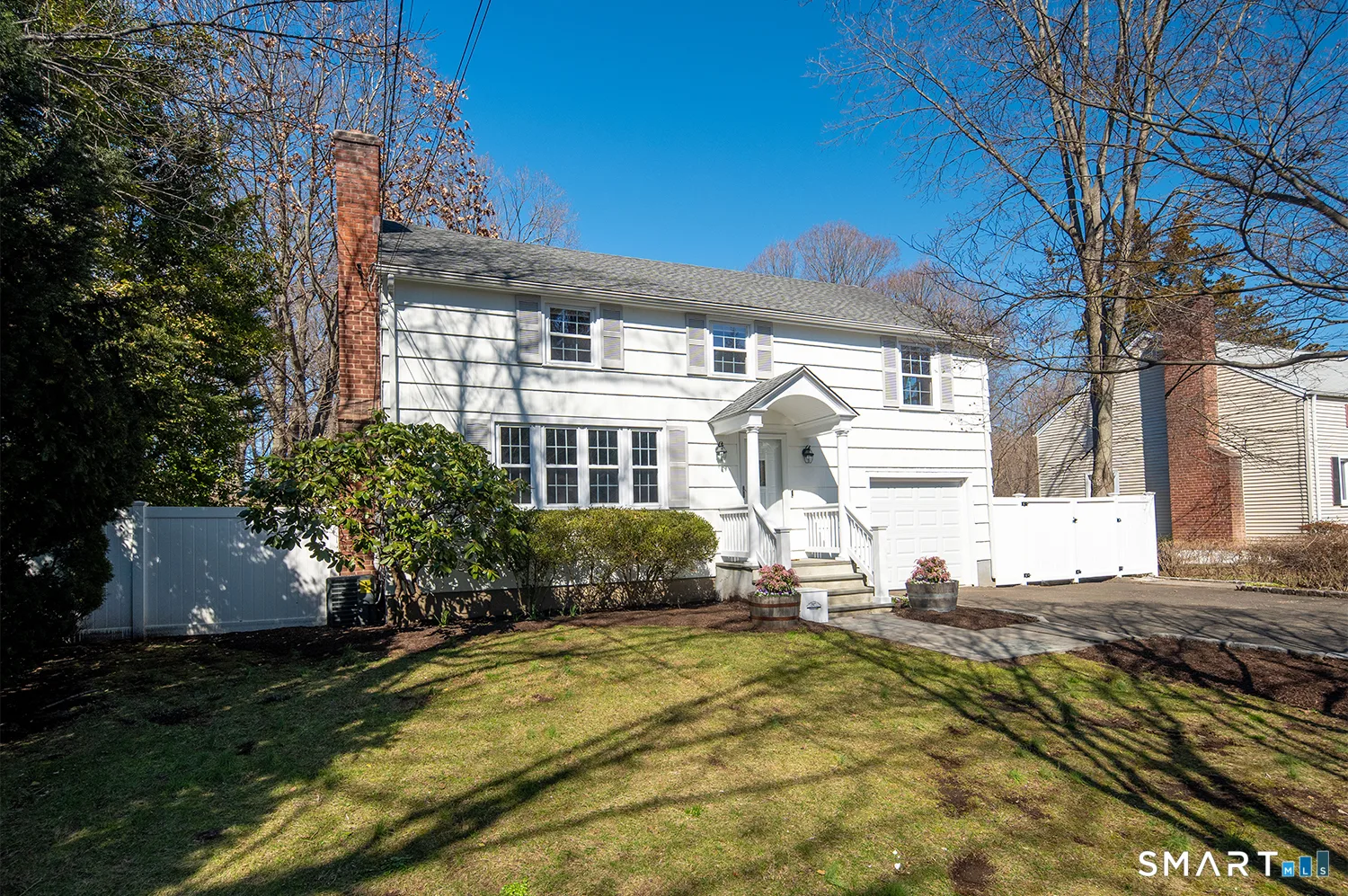 54 Camp Avenue, Darien, CT