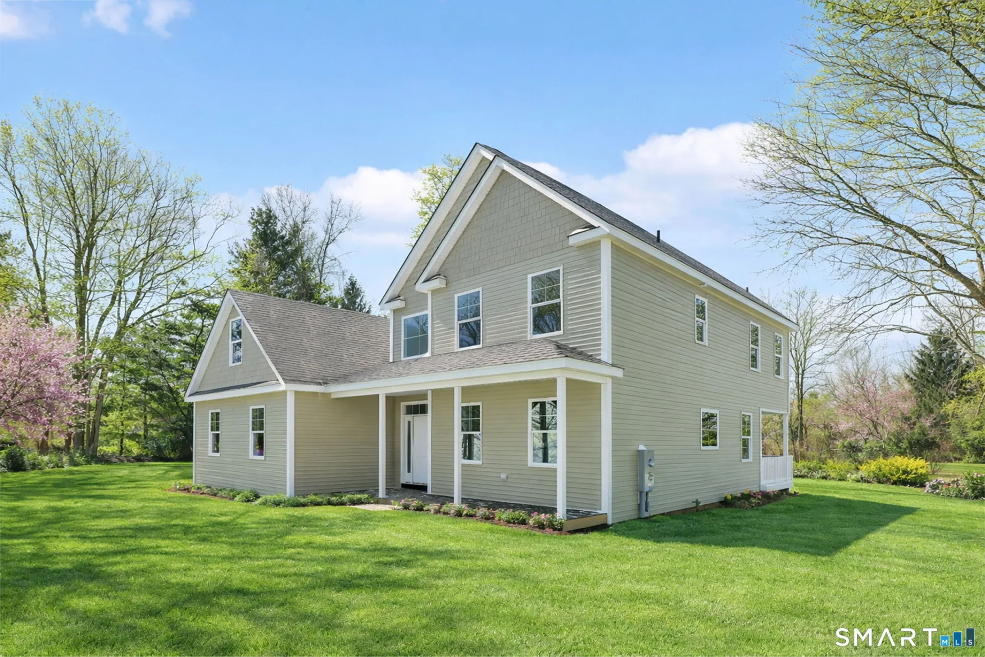 102 West Street, Hebron, CT