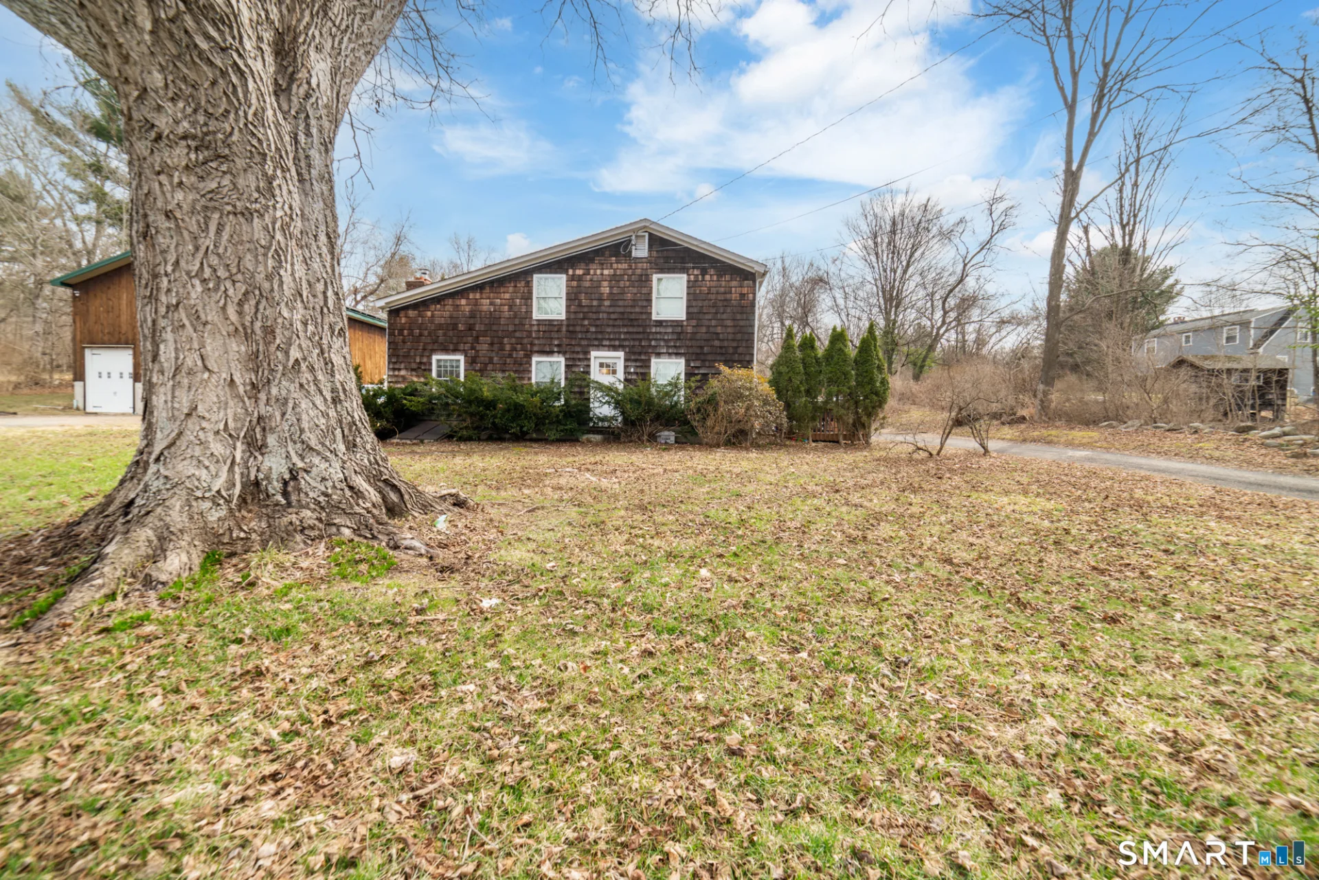 216 Main Street, Southbury, CT