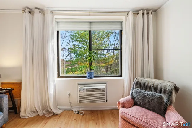 1535 East Putnam Avenue #307, Greenwich, CT