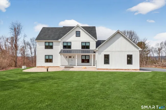 23 Stone Oak Drive, New Milford, CT