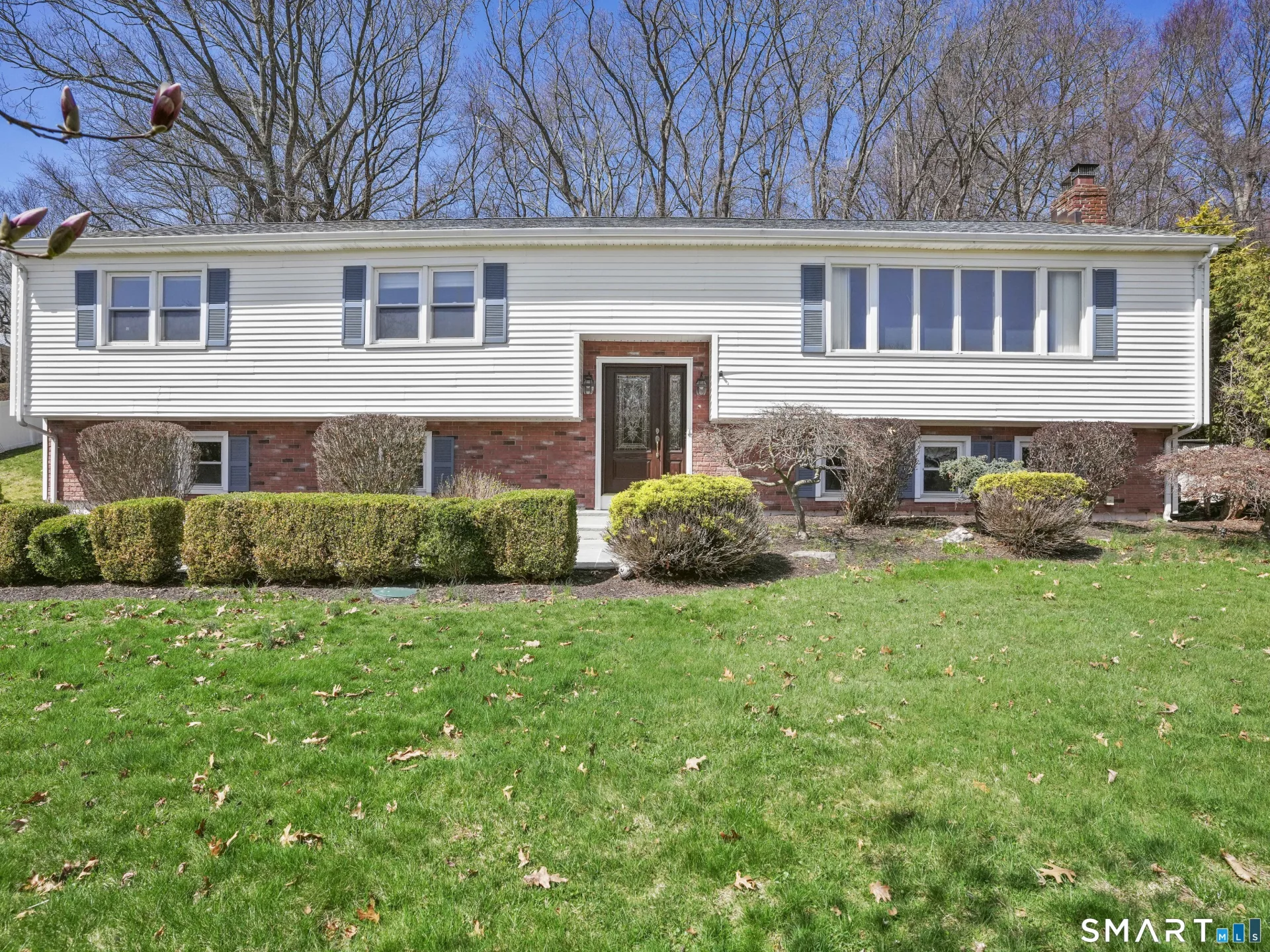 548 Howellton Road, Orange, CT