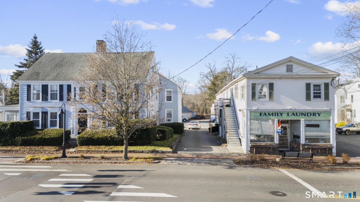 170 Main Street, Deep River, CT