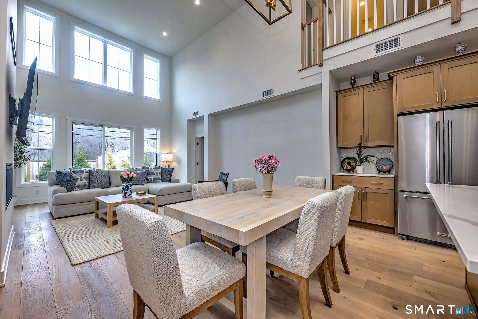 27 Heritage Lane, Woodbridge, CT