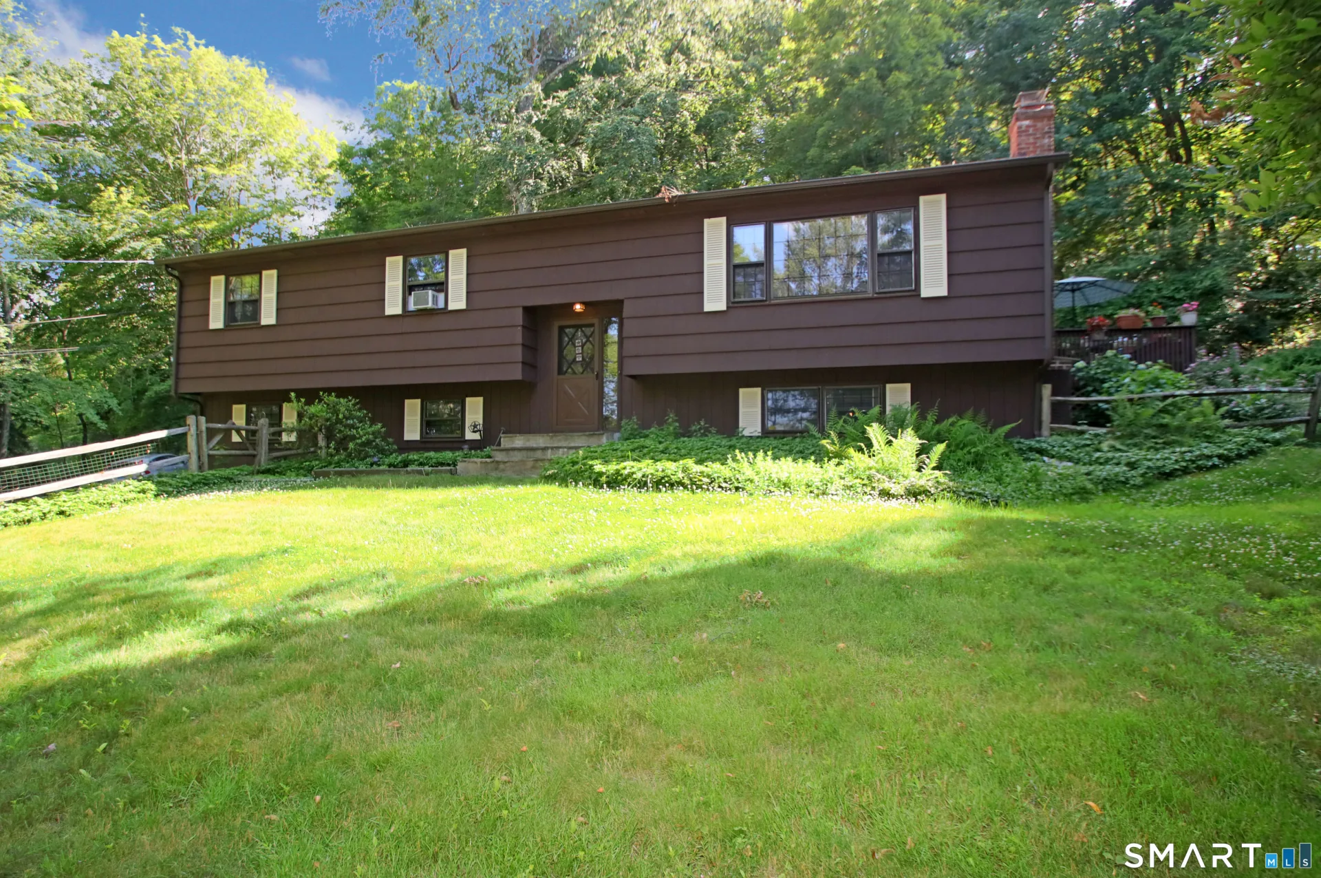15 Scenic View Drive, Newtown, CT