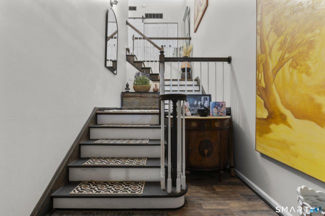 19 Ledgebrook Drive #19