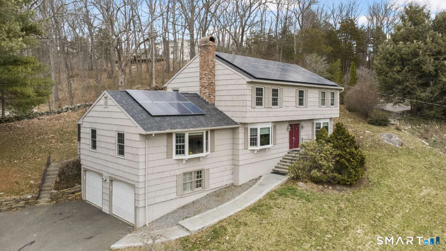 32 Macmath Drive, Trumbull, CT