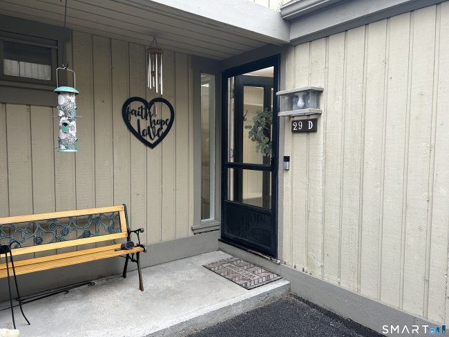 29 Heritage Village #D