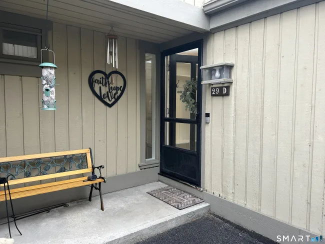 29 Heritage Village #D