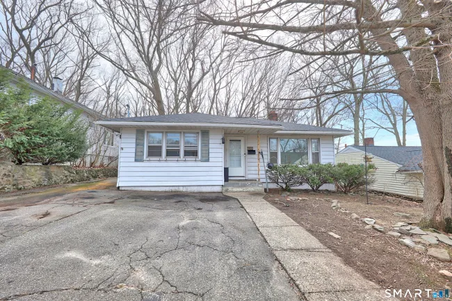 402 Homestead Avenue, Waterbury, CT