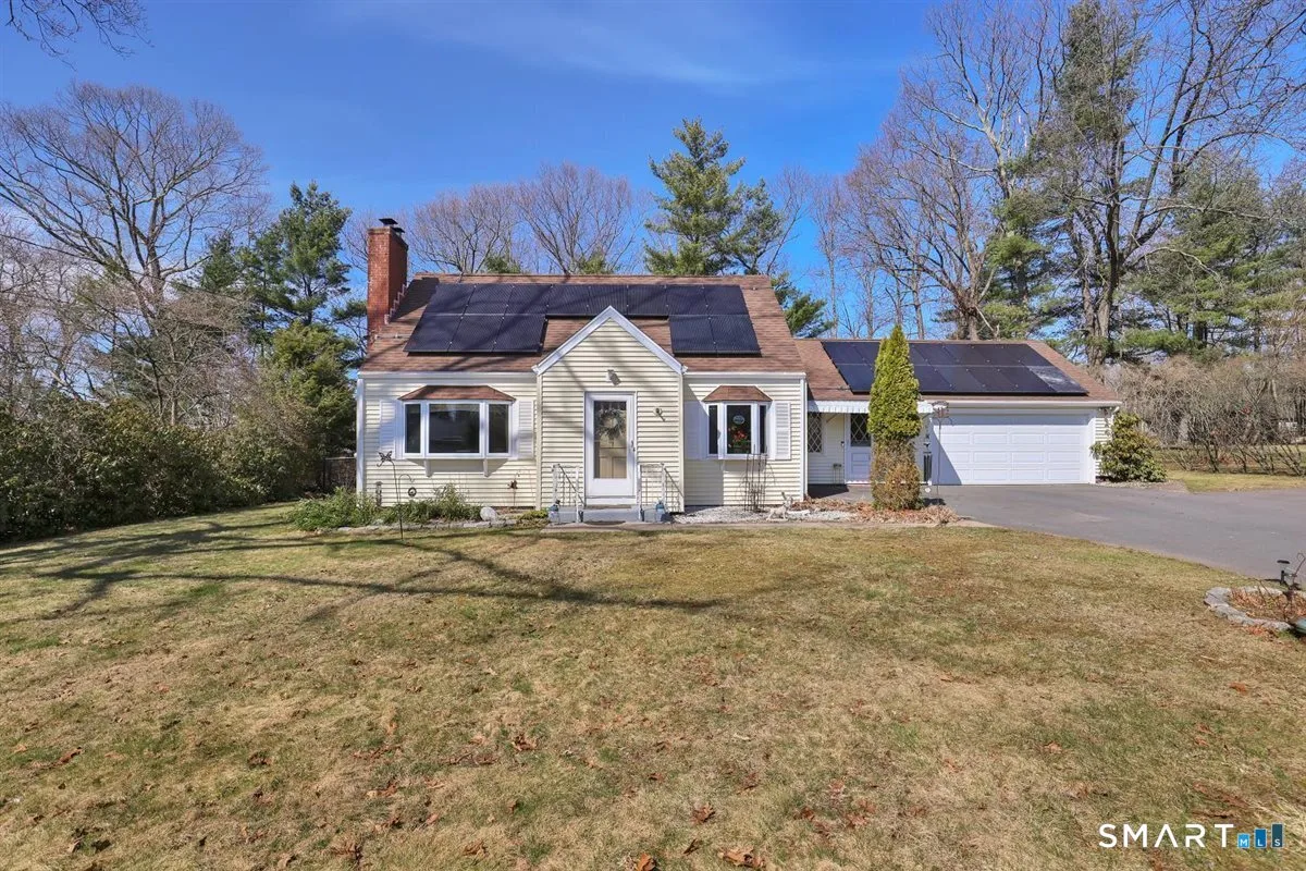 79 Santina Drive, Manchester, CT