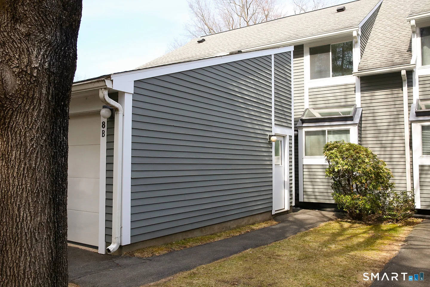 126 Hopmeadow Street #8B, Simsbury, CT