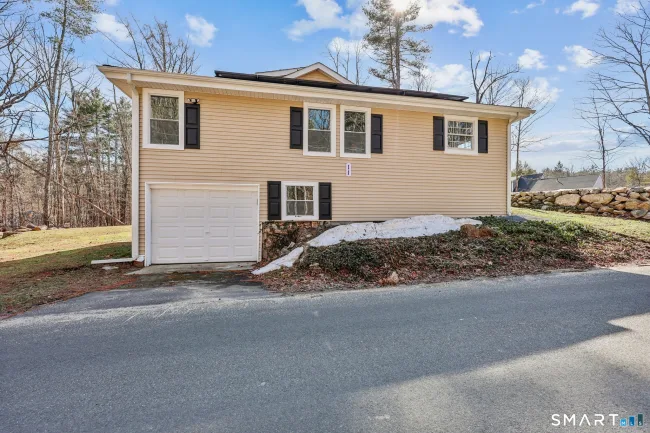 11 Old Creamery Road