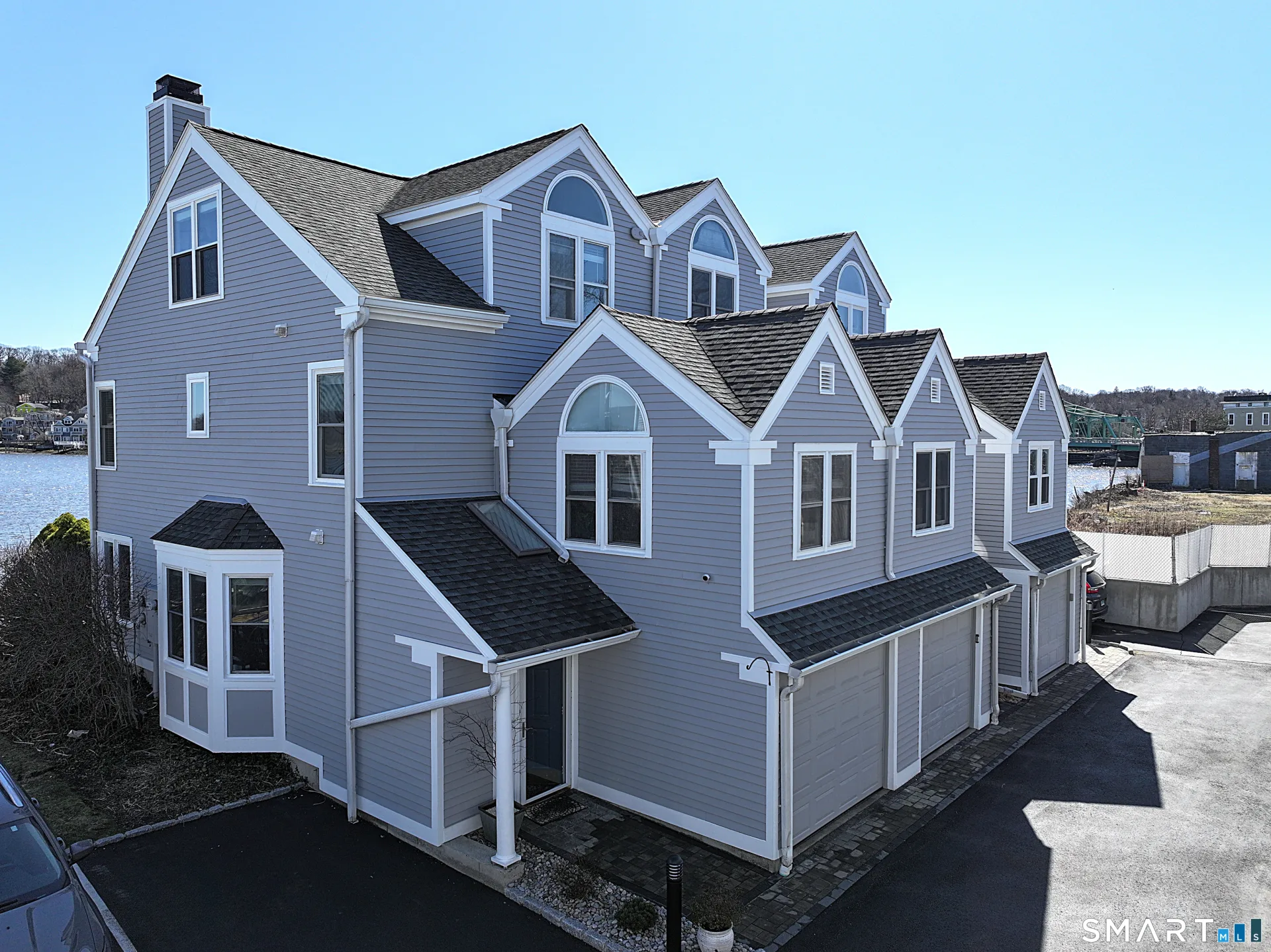 225 Front Street #1, New Haven, CT