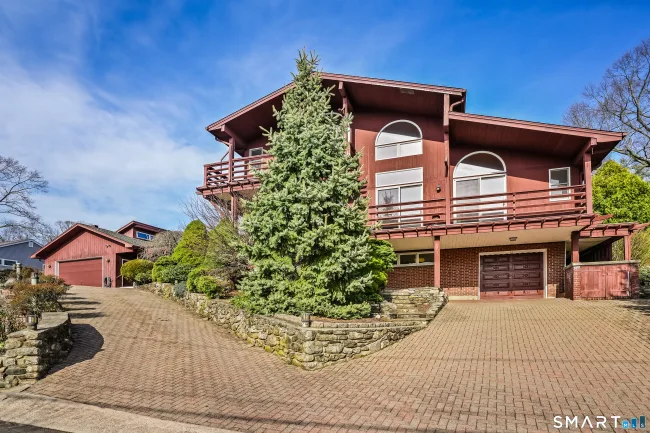 31 Mountain View Drive