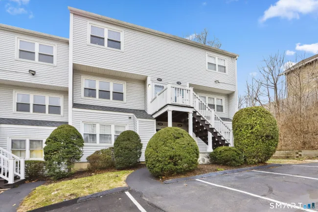 29 Van Buren Avenue #I7, Norwalk, CT