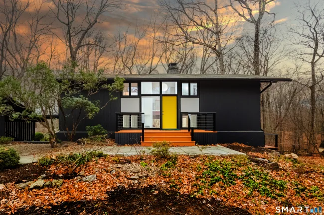 27 Hackberry Hill Road