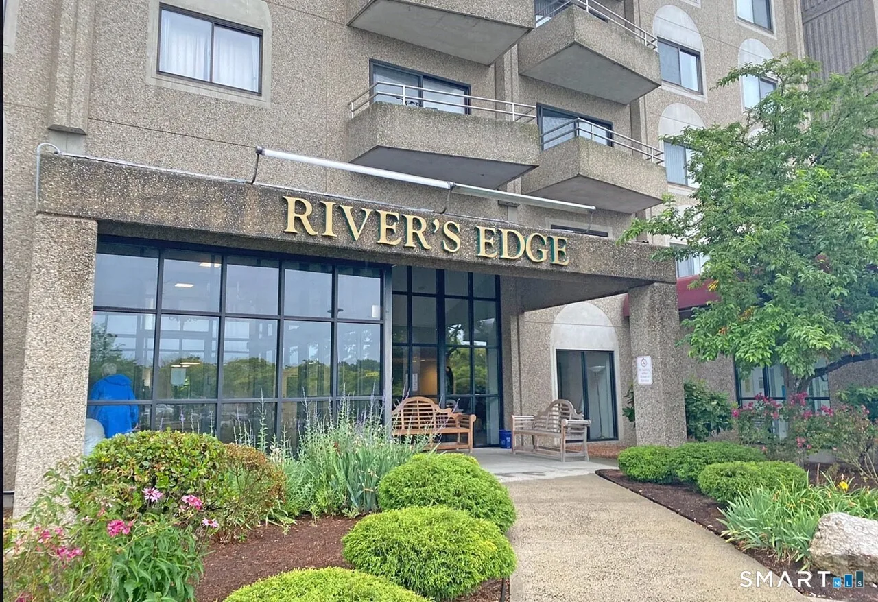 111 Dekoven Drive #708, Middletown, CT