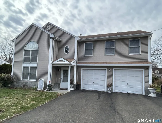 720 Circular Avenue, Hamden, CT