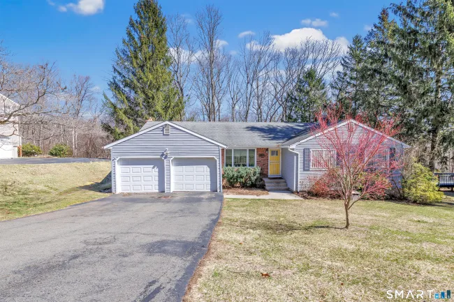 151 Old Coach Highway, Hamden, CT