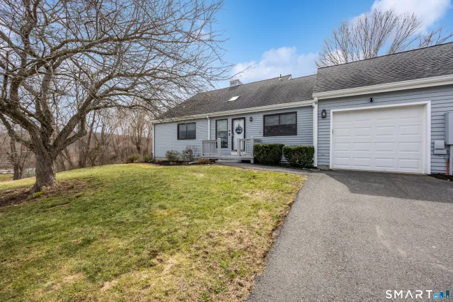 99 Cannon Ridge Drive #99, Watertown, CT