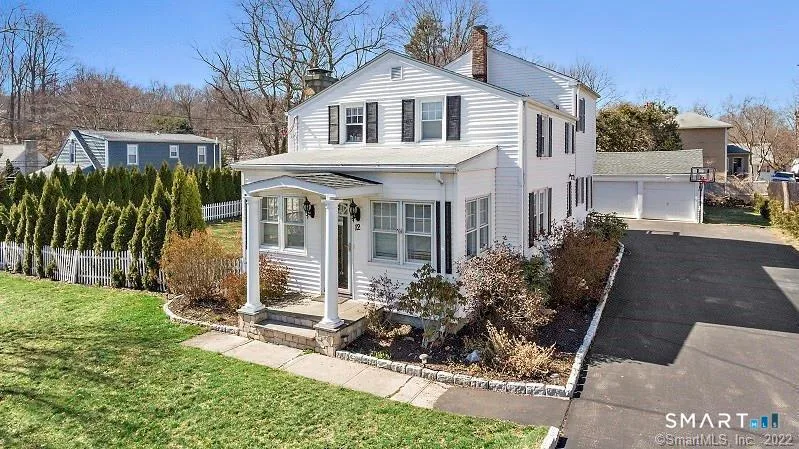 12 Sunset Avenue, Trumbull, CT