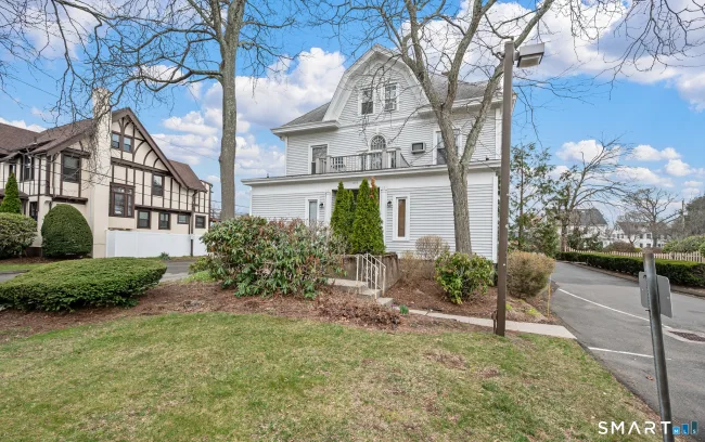 678 Savin Avenue #1A