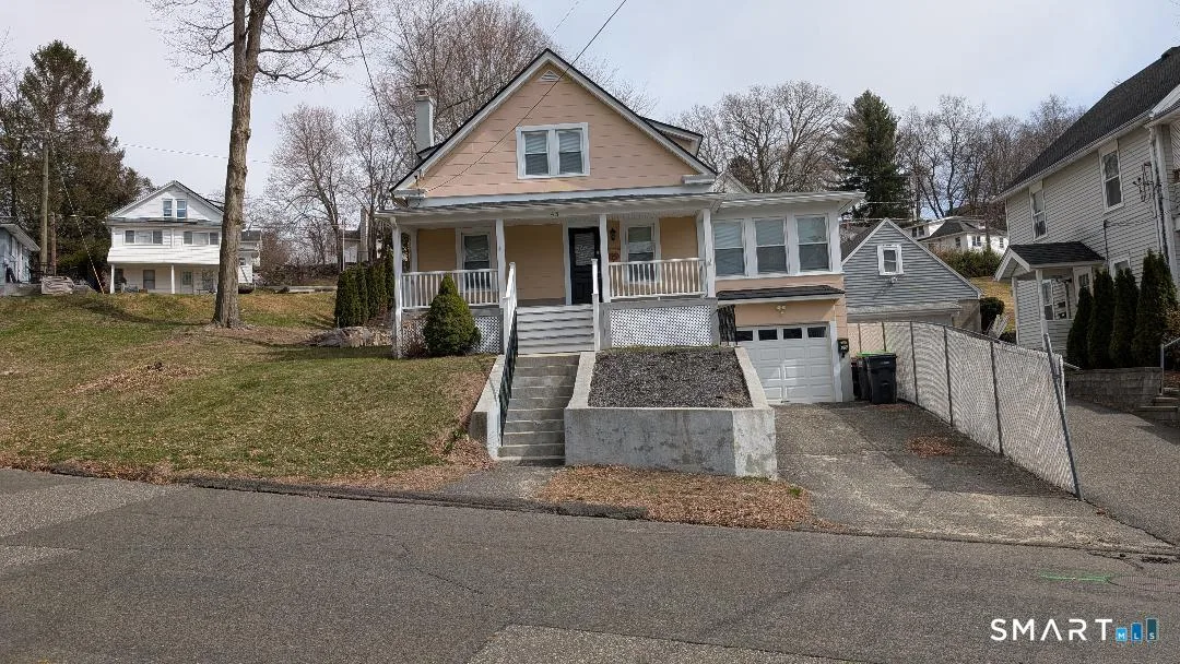 45 Westbury Park Road, Watertown, CT