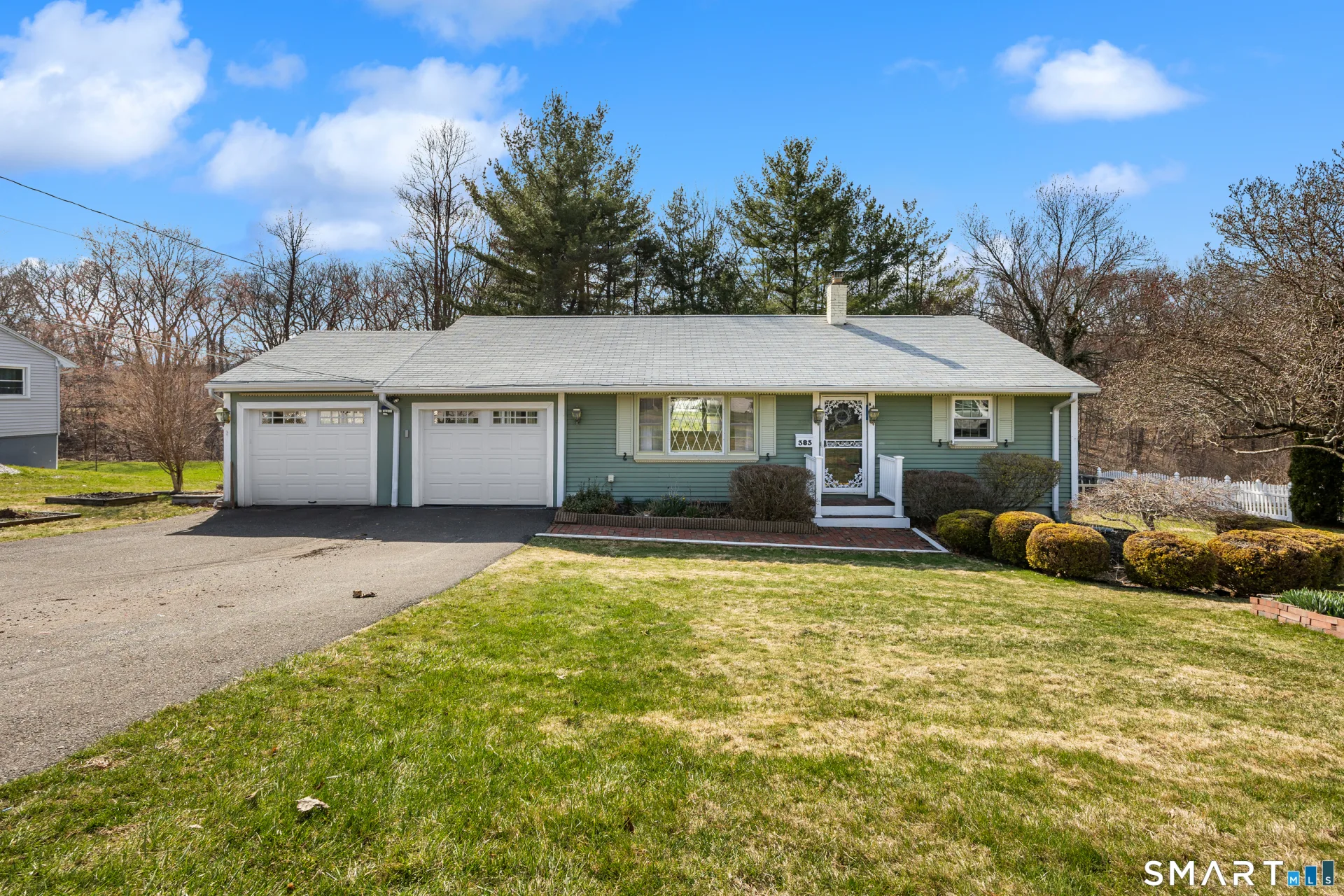 383 Lincoln Drive, Cheshire, CT