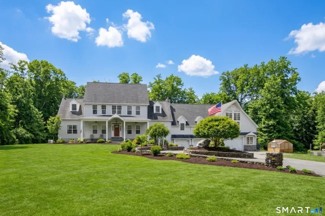 27 Smoke Ridge Drive